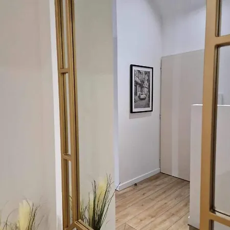 Appartement La Casa Dem, Reims, Madamedemconciergerie Cormontreuil