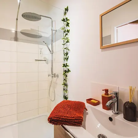 Appartement La Casa Dem, Reims, Madamedemconciergerie *